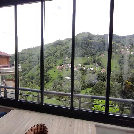 Kuyumcu 2 1 Salon Appartement Çamlıhemşin